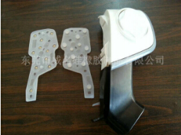 硅膠按鍵制品特有的，滿(mǎn)足我們的需求